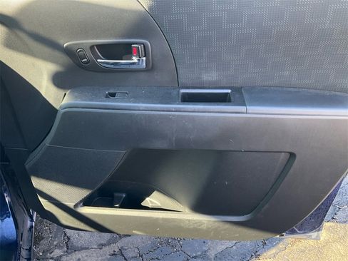 Used 2009 MAZDA MAZDA5 Sport image 16