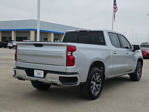 Certified 2022 Chevrolet Silverado 1500 LT w/ Texas Edition Plus AWD/4WD image 3
