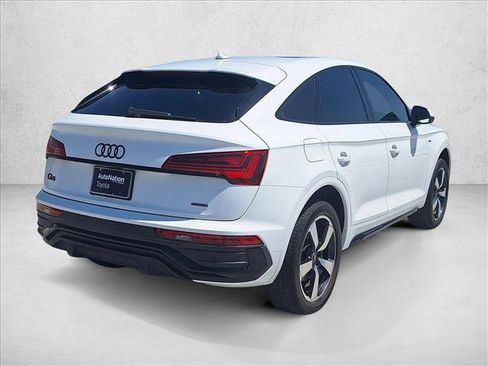 Used 2022 Audi Q5 2.0T Premium Plus w/ Premium Plus Package AWD/4WD image 5