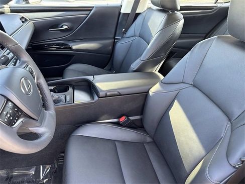 Certified 2023 Lexus ES 250 w/ Premium Package image 20