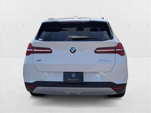 Used 2025 BMW X3 xDrive30i w/ Convenience Package image 7
