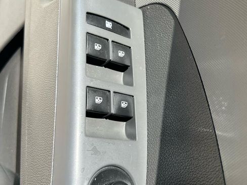Used 2014 Chevrolet Sonic LT FWD image 21