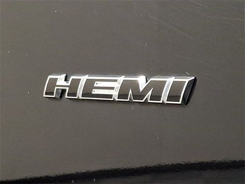 Used 2018 Dodge Challenger R/T w/ Sound Group image 30