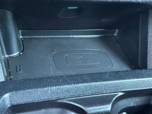 Used 2018 Toyota Tacoma TRD Sport w/ Technology Package image 22