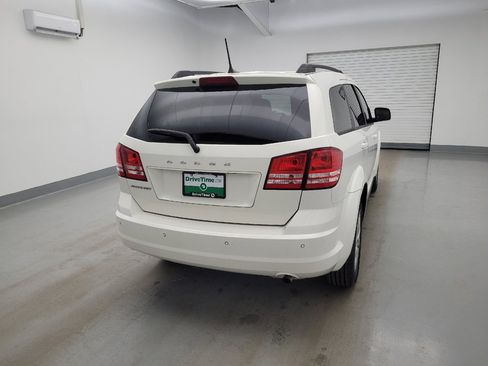 Used 2020 Dodge Journey SE w/ SE Popular Equipment Group FWD image 7