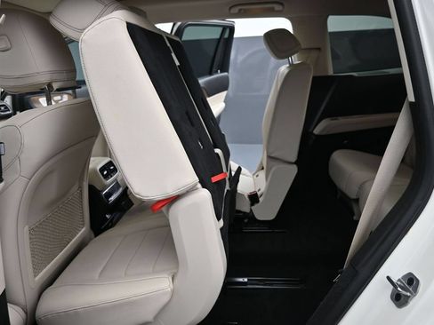 Used 2022 Mercedes-Benz GLS 450 4MATIC image 30