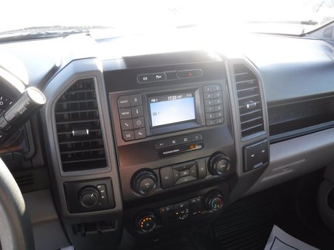 Used 2022 Ford F350 XL image 21