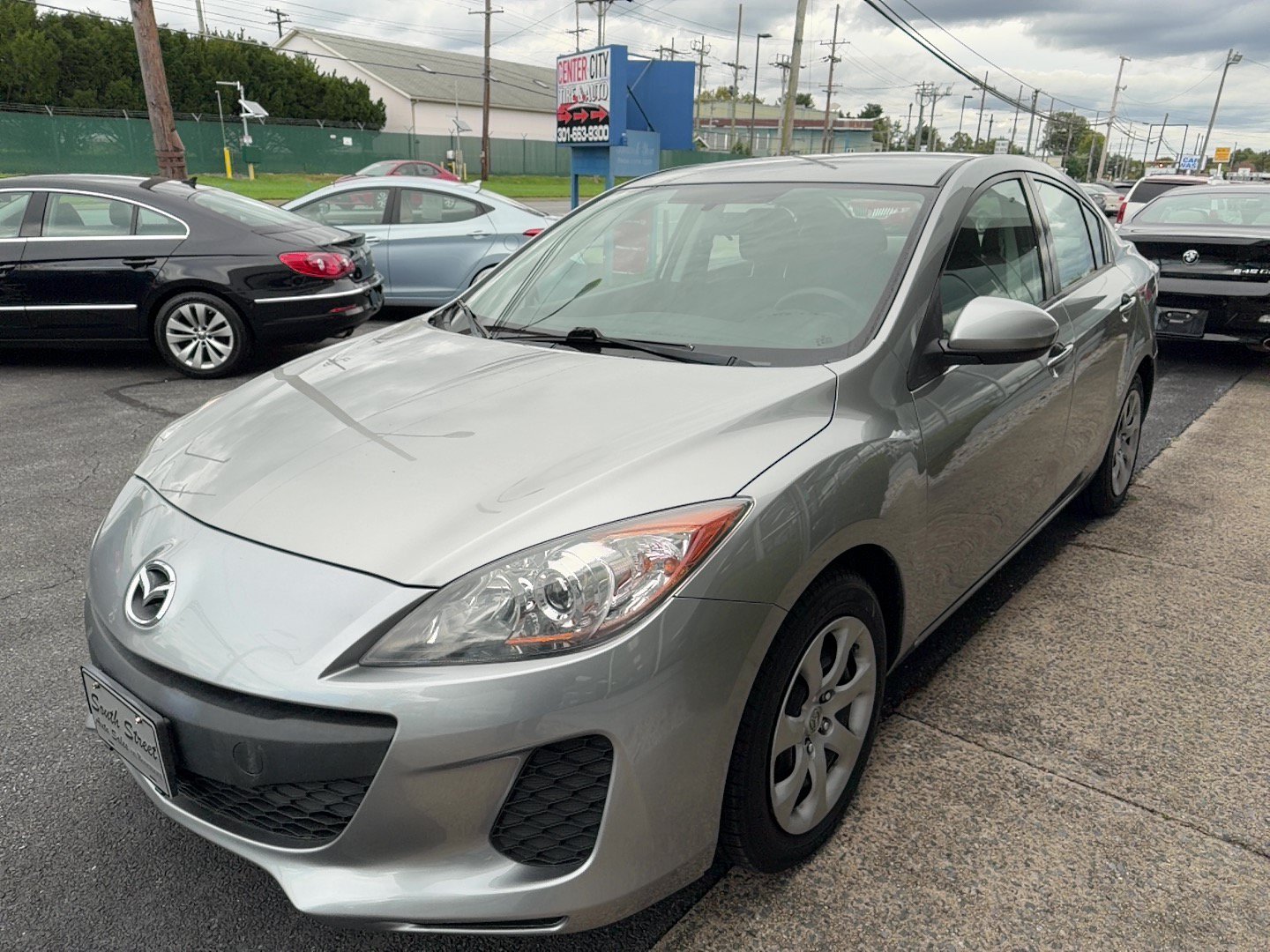 Used 2012 MAZDA MAZDA3 i Sport FWD image 5