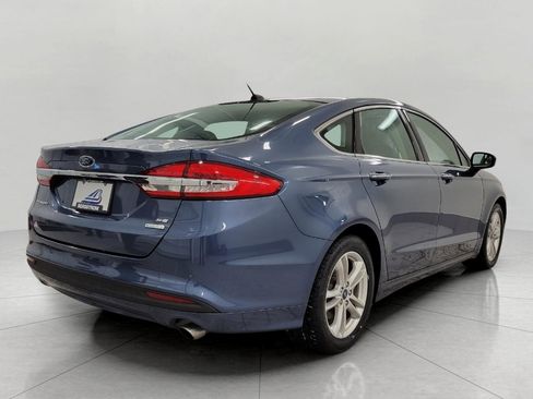 Used 2018 Ford Fusion SE w/ Fusion SE Technology Package image 20