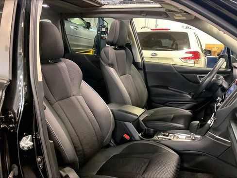 Used 2024 Subaru Forester Premium image 7