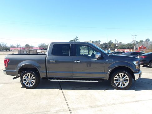 Used 2016 Ford F150 Lariat image 5