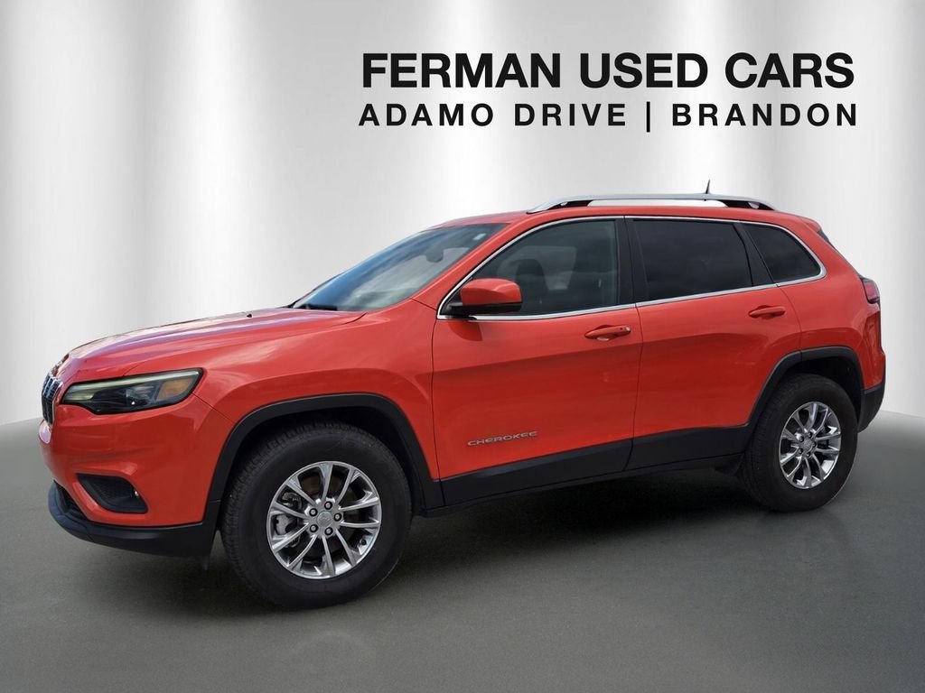 Used 2021 Jeep Cherokee Latitude Lux w/ Comfort/Convenience Group AWD/4WD image 1