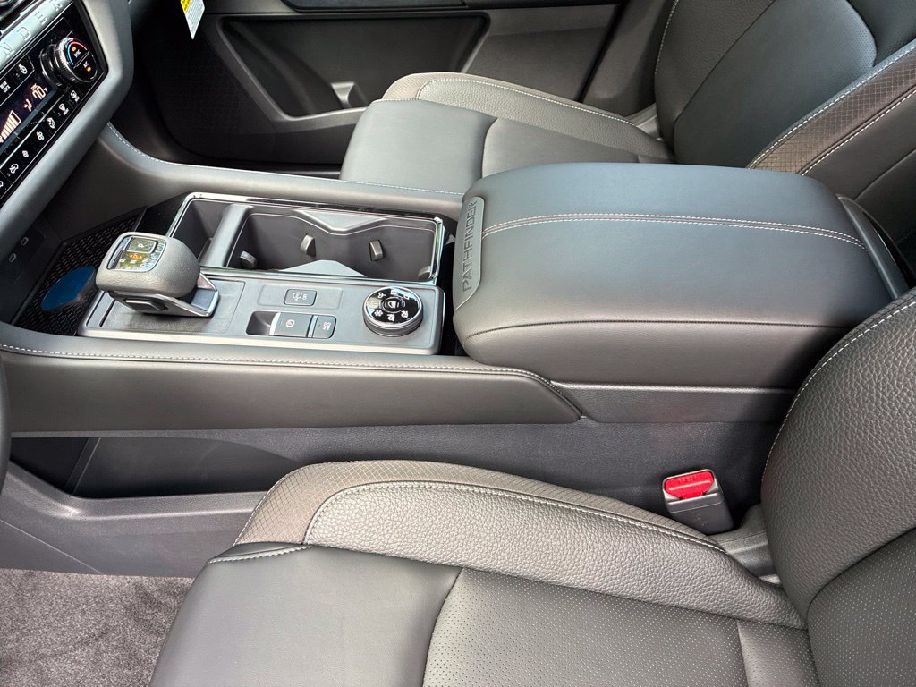 New 2026 Nissan Pathfinder SL AWD/4WD image 23
