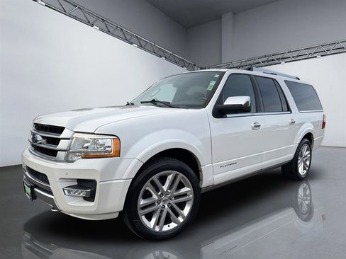 Used 2017 Ford Expedition EL Platinum AWD/4WD image 35