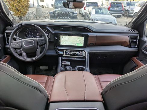 Used 2025 GMC Sierra 1500 Denali Ultimate image 27