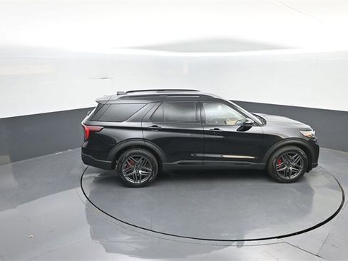 New 2026 Ford Explorer ST w/ Sun And Sound Package image 25