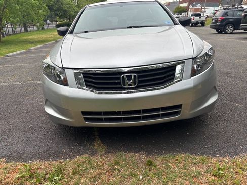 Used 2010 Honda Accord LX image 2