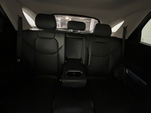 Used 2023 Genesis GV70 2.5T w/ Select Package AWD/4WD image 19