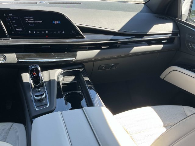 Used 2023 Cadillac Escalade Sport w/ Touring Package AWD/4WD image 14
