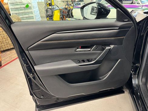 Used 2025 MAZDA CX-50 2.5 Hybrid w/ Premium Plus Pkg image 11