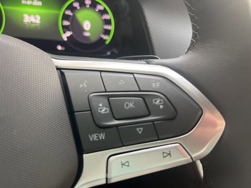 New 2026 Volkswagen Atlas Cross Sport SEL Premium R-Line AWD/4WD image 10