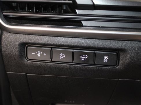 Used 2025 Kia Telluride S FWD image 40
