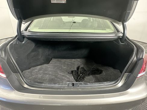 Used 2017 Lexus LS 460 w/ Ultra Luxury Package RWD image 30