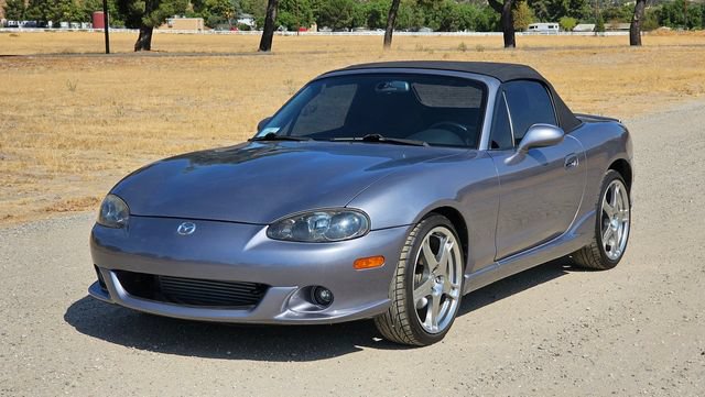 Used 2005 MAZDA MX-5 Miata MAZDASPEED RWD image 2