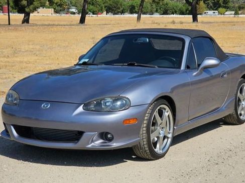 Used 2005 MAZDA MX-5 Miata MAZDASPEED image 2