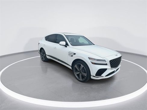 New 2025 Genesis GV80 3.5T e-SC image 2