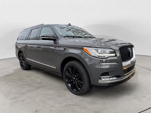 Used 2024 Lincoln Navigator L Black Label image 6