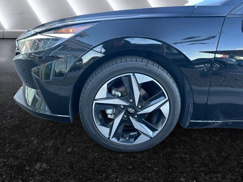 Used 2023 Hyundai Elantra SEL w/ Convenience Package image 26