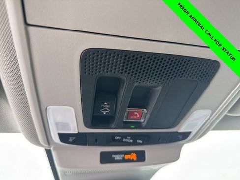 Certified 2023 Honda Accord EX image 29