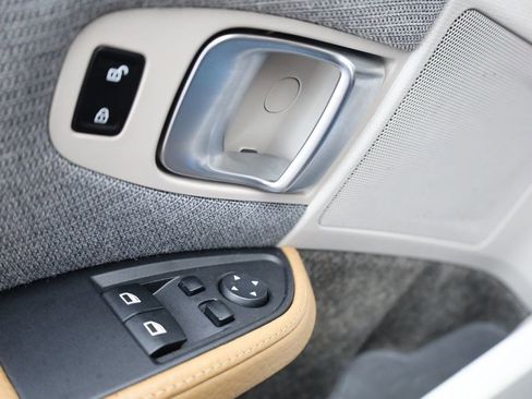 Used 2015 BMW i3 image 31