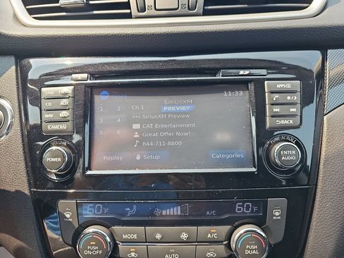 Used 2016 Nissan Rogue SL w/ SL Premium Package FWD image 21