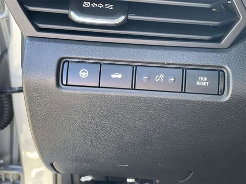 Used 2023 Nissan Altima 2.5 SL image 18