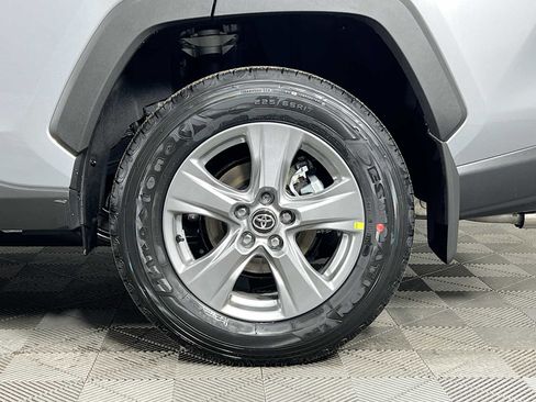 New 2025 Toyota RAV4 XLE image 20