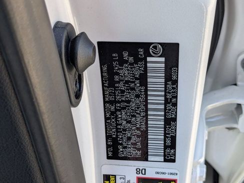 Used 2023 Lexus ES 350 w/ Premium Package image 22