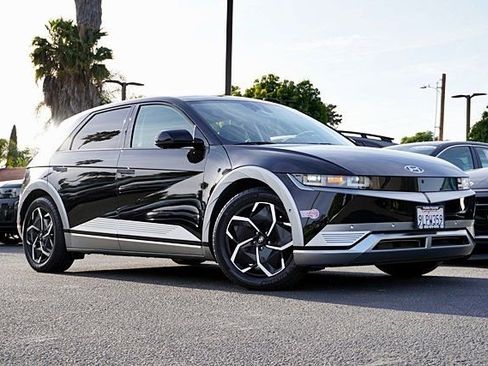 Certified 2024 Hyundai Ioniq 5 Limited RWD image 2