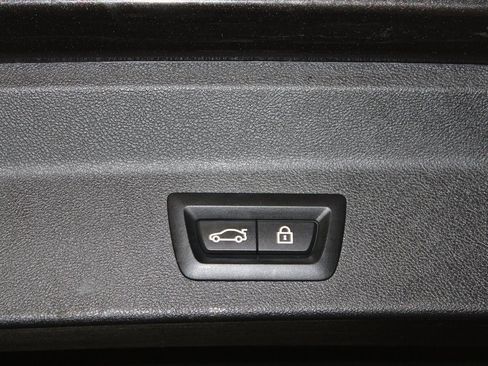 Used 2023 BMW X3 xDrive30i w/ Convenience Package image 47