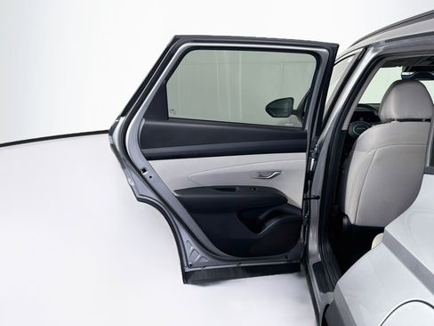 Used 2025 Hyundai Tucson SEL FWD image 27