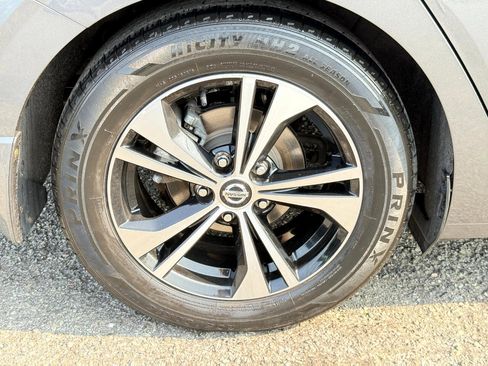 Used 2021 Nissan Sentra SV image 80