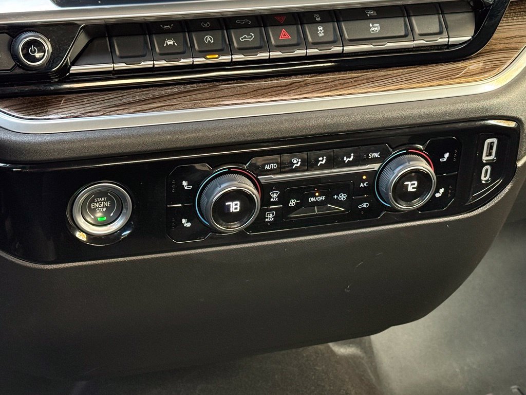 Used 2023 Chevrolet Silverado 1500 LT AWD/4WD image 19