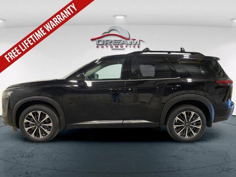 New 2026 Nissan Pathfinder Platinum w/ Cargo Package AWD/4WD image 18