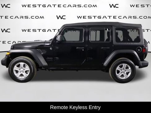 Used 2022 Jeep Wrangler Unlimited Sport image 5