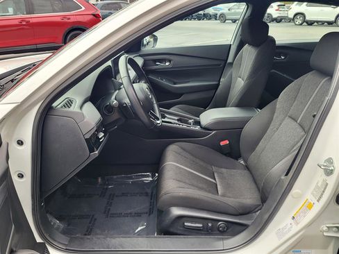 Certified 2023 Honda Accord Sport image 11