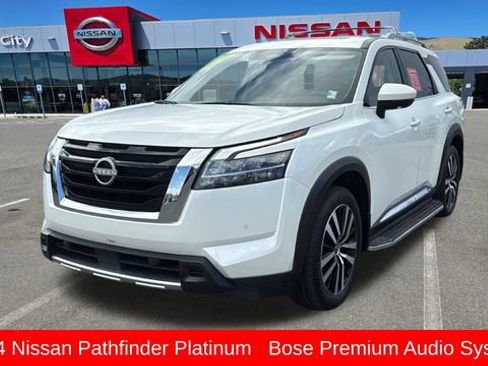 Used 2024 Nissan Pathfinder Platinum w/ Cargo Package AWD/4WD image 7