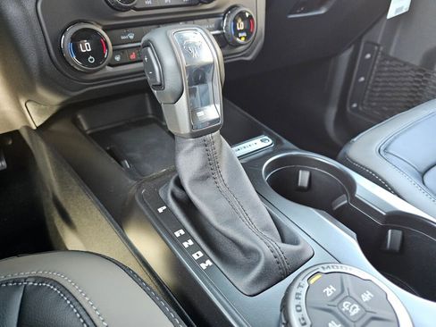 New 2026 Ford Bronco Outer Banks AWD/4WD image 27