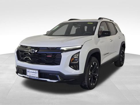 New 2026 Chevrolet Equinox RS w/ Convenience Package III FWD image 3