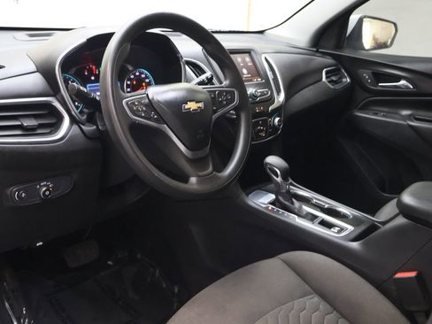 Used 2023 Chevrolet Equinox LT image 18